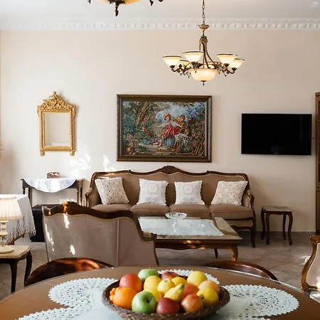 Castle View House Apartment *