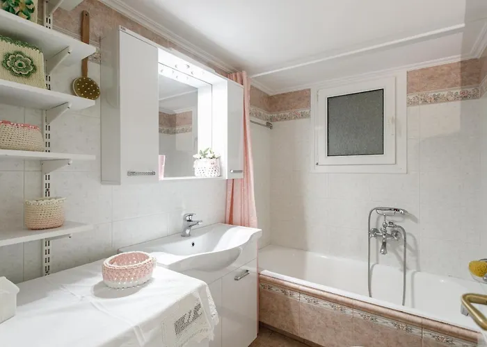 アパート Castle View House *